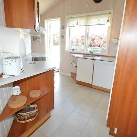 3 Bedroom Beautiful In * Bogø By